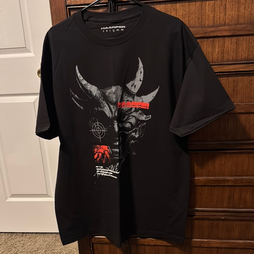 Haarper tour shirt